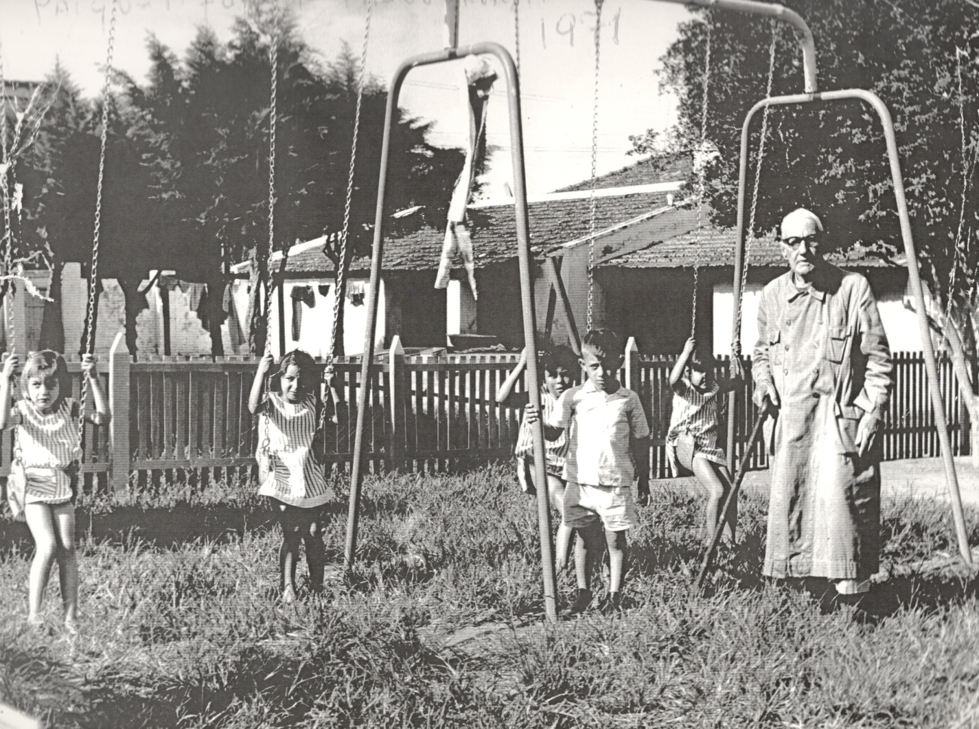 089 Ano 1971 Casa da Criança Sinharinha Netto